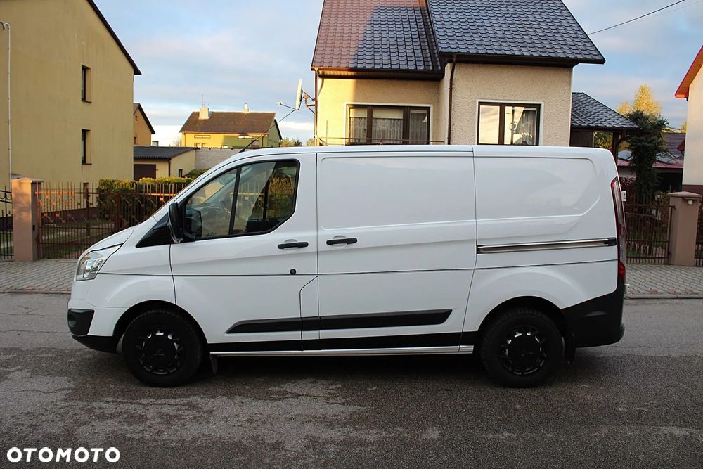 Ford Transit Custom - 32