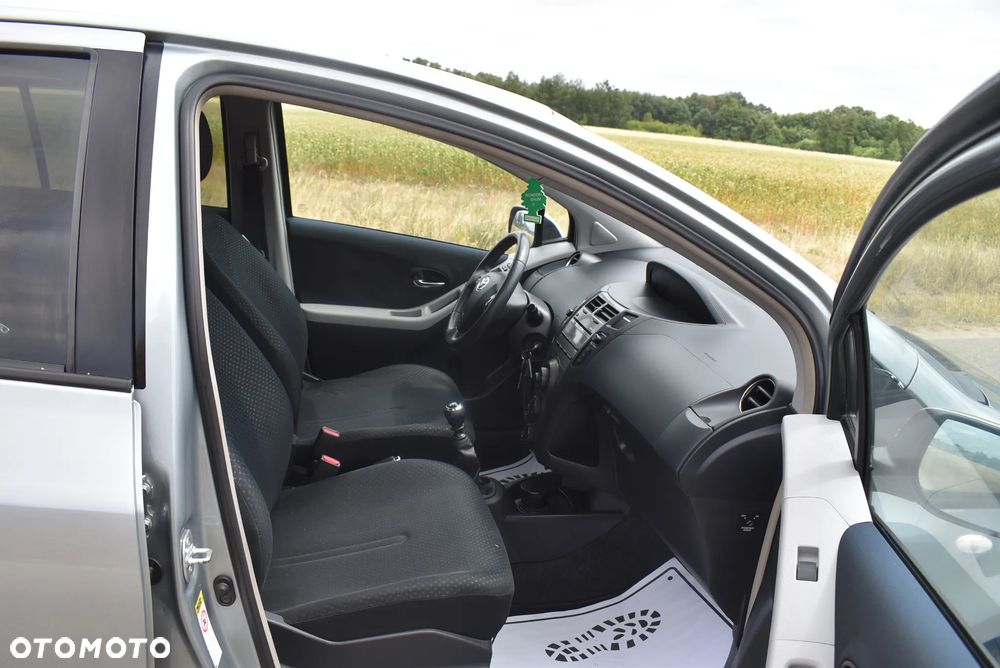 Toyota Yaris 1.33 VVT-i Life - 29