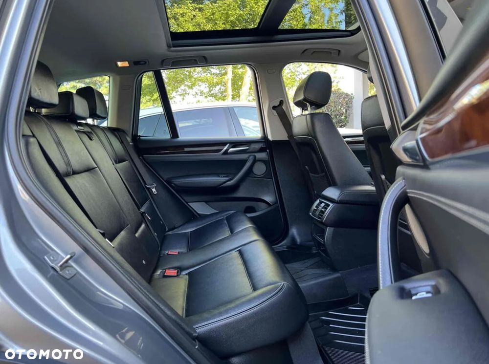 BMW X3 28i xDrive - 20