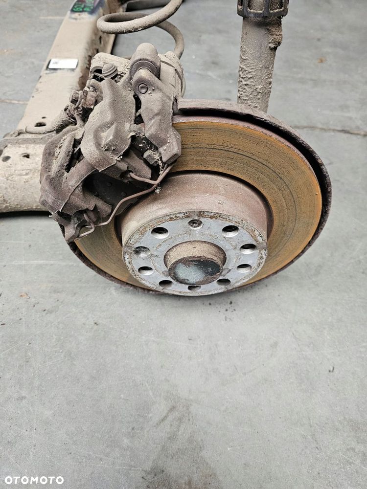 vw golf 7 vii sportsvan 14-20r belka zawieszenia tył 5q0501049ah - 4