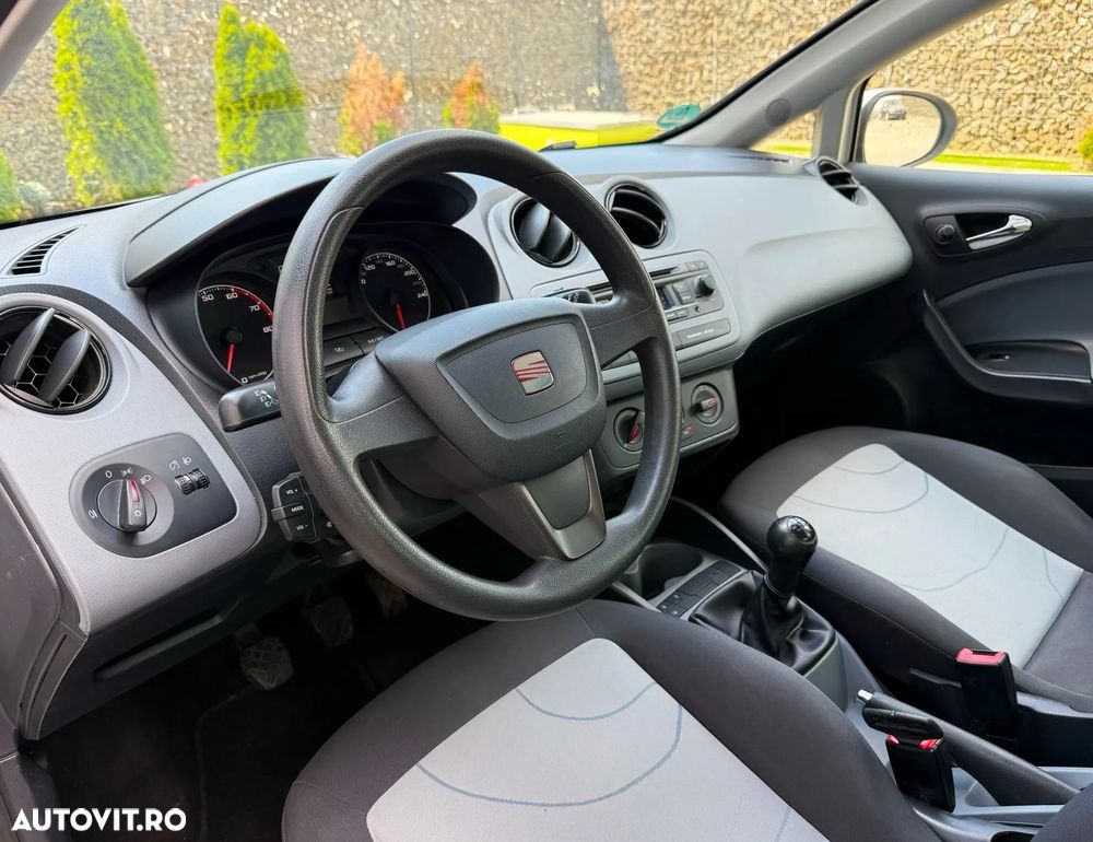 Seat Ibiza 1.4 Reference - 6
