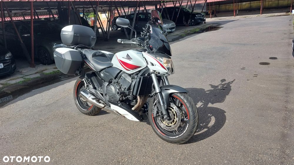 Honda Hornet - 3