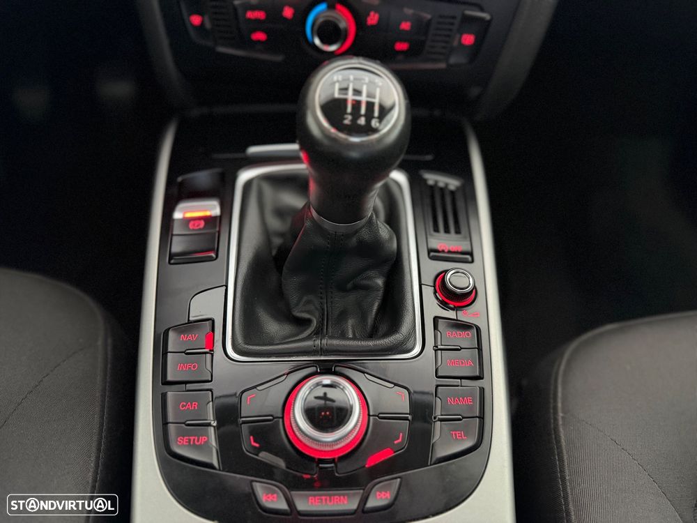 Audi A4 Avant 2.0 TDI Advance - 15