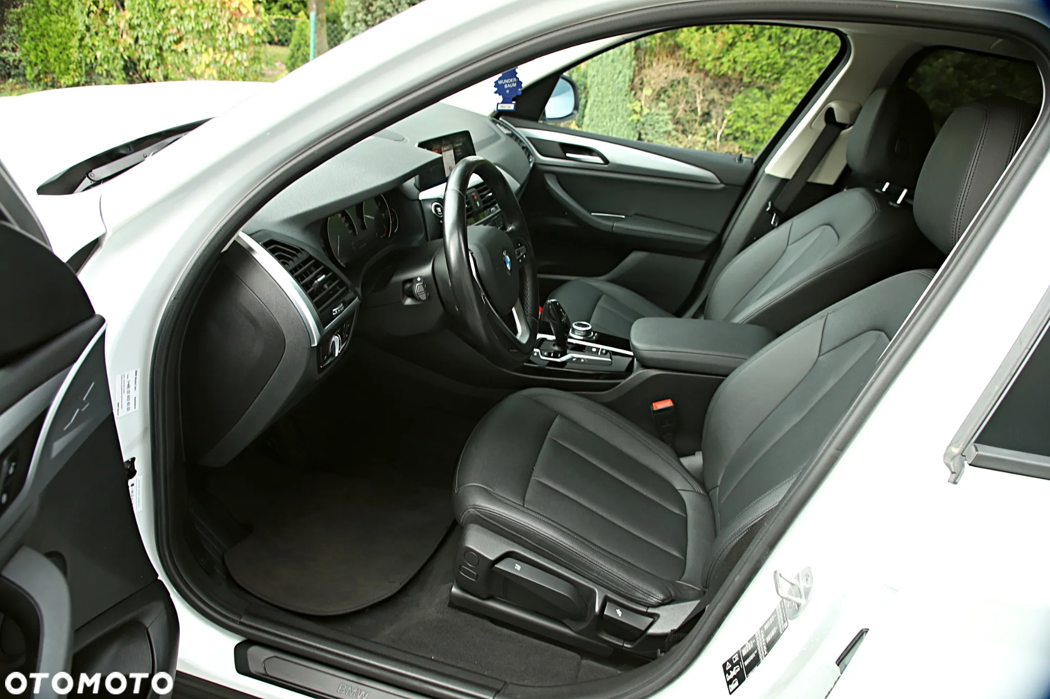BMW X3 xDrive20i GPF Advantage - 23