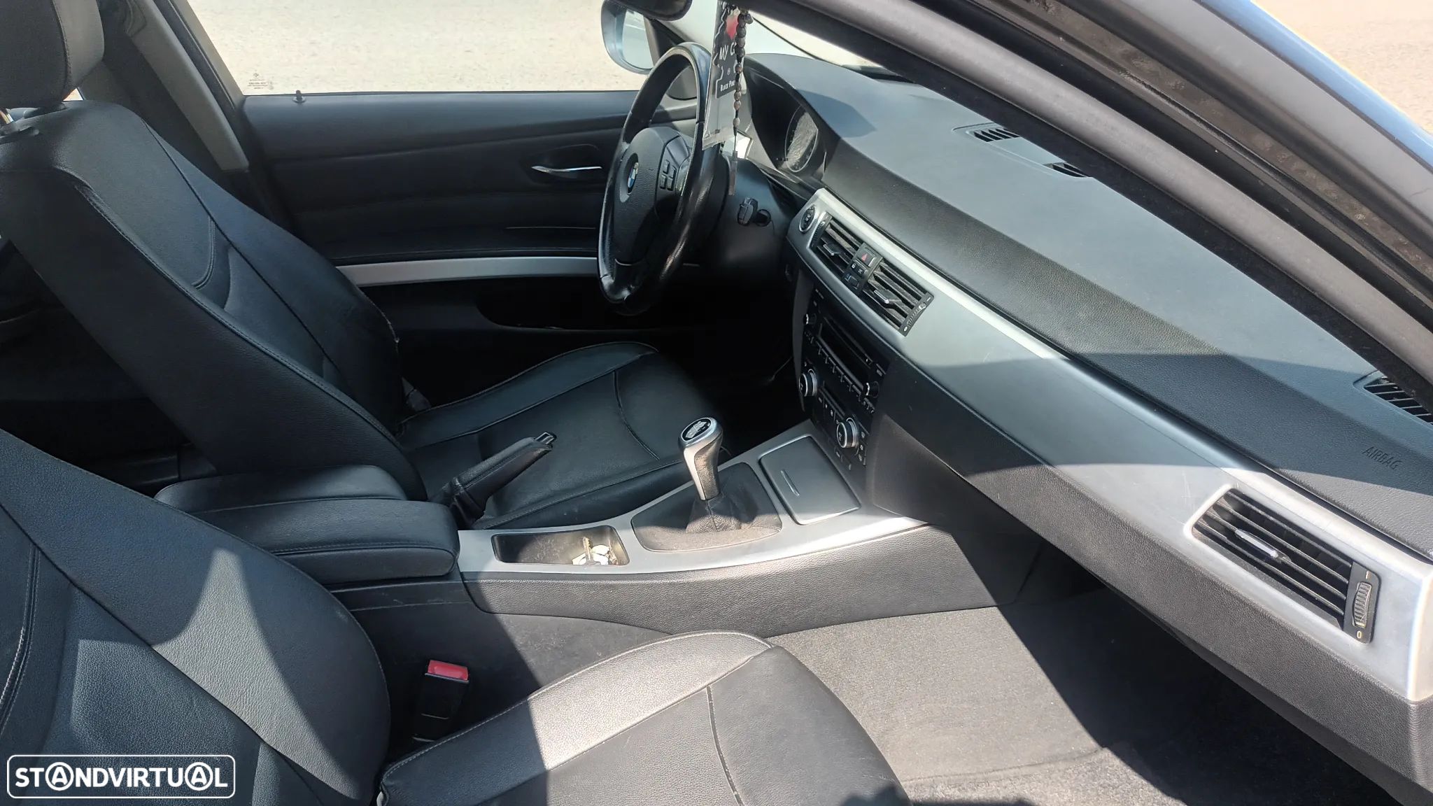 BMW 320 d - 1