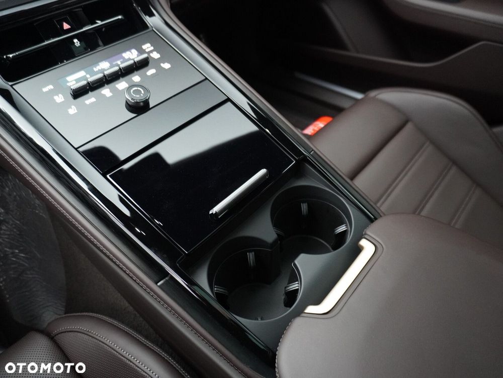 Porsche Panamera 4 - 27