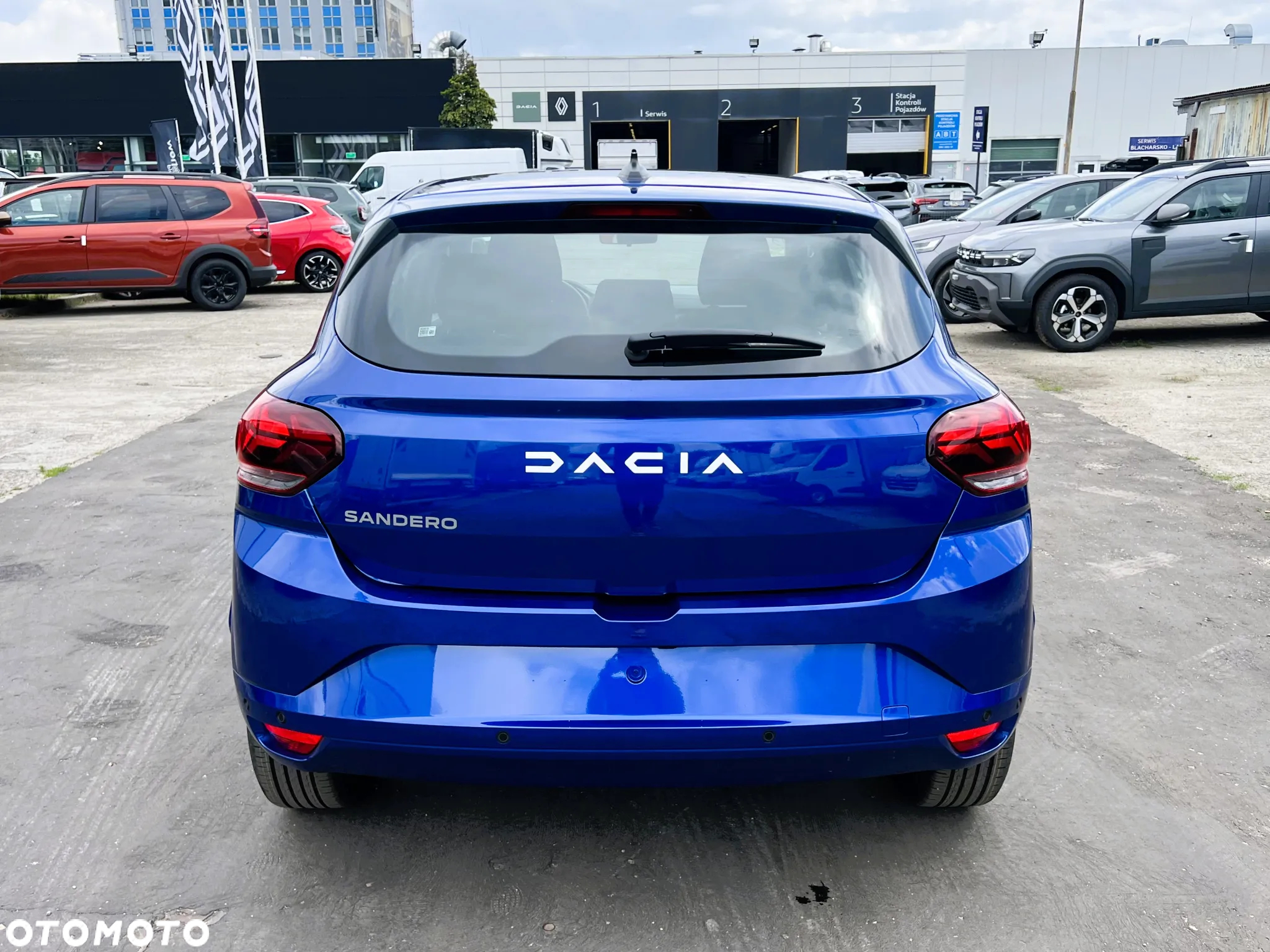 Dacia Sandero - 5