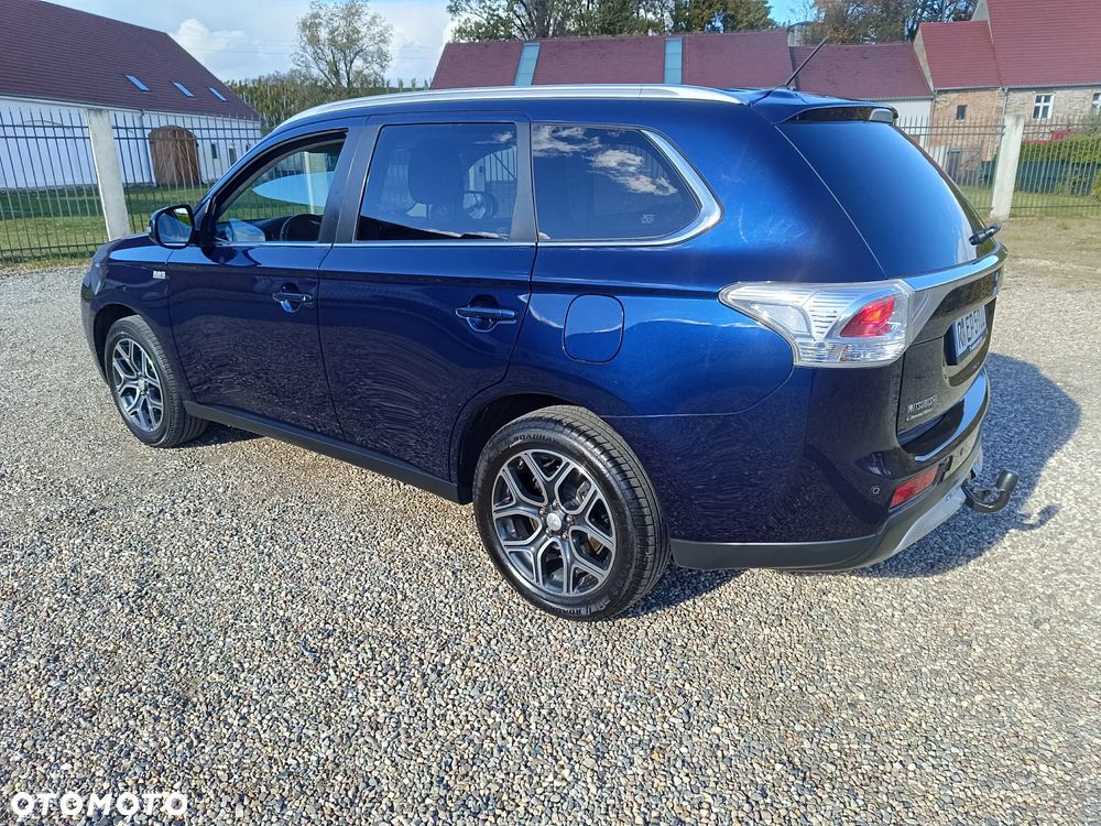 Mitsubishi Outlander 2.0 2WD Diamant Edition - 5