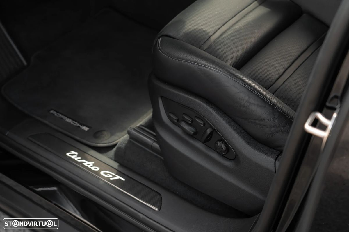 Porsche Cayenne Coupé Turbo GT Tiptronic S - 13