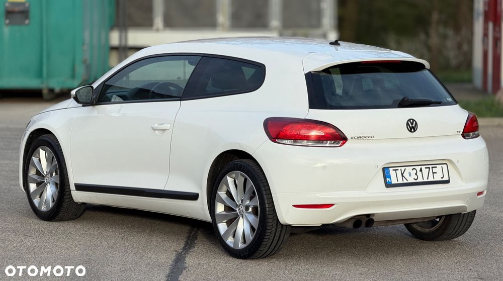 Volkswagen Scirocco 1.4 TSI DSG - 2