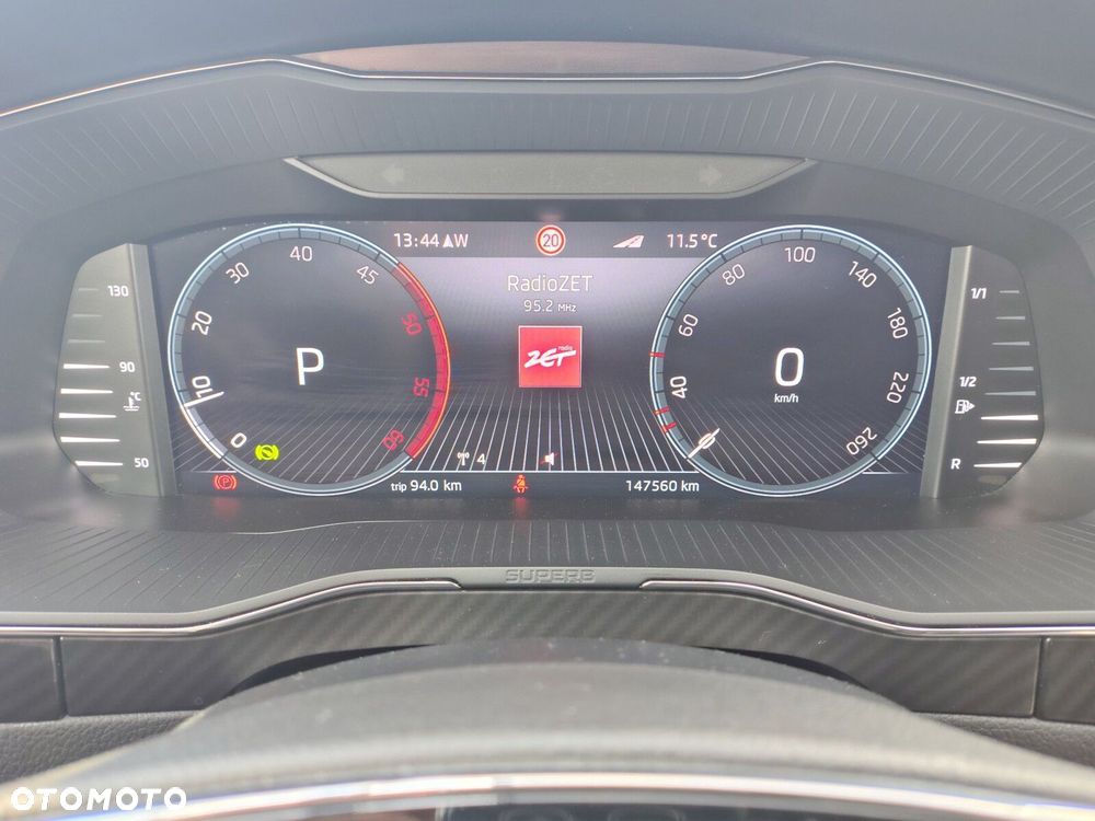 Skoda Superb 2.0 TDI SCR Sportline DSG - 14