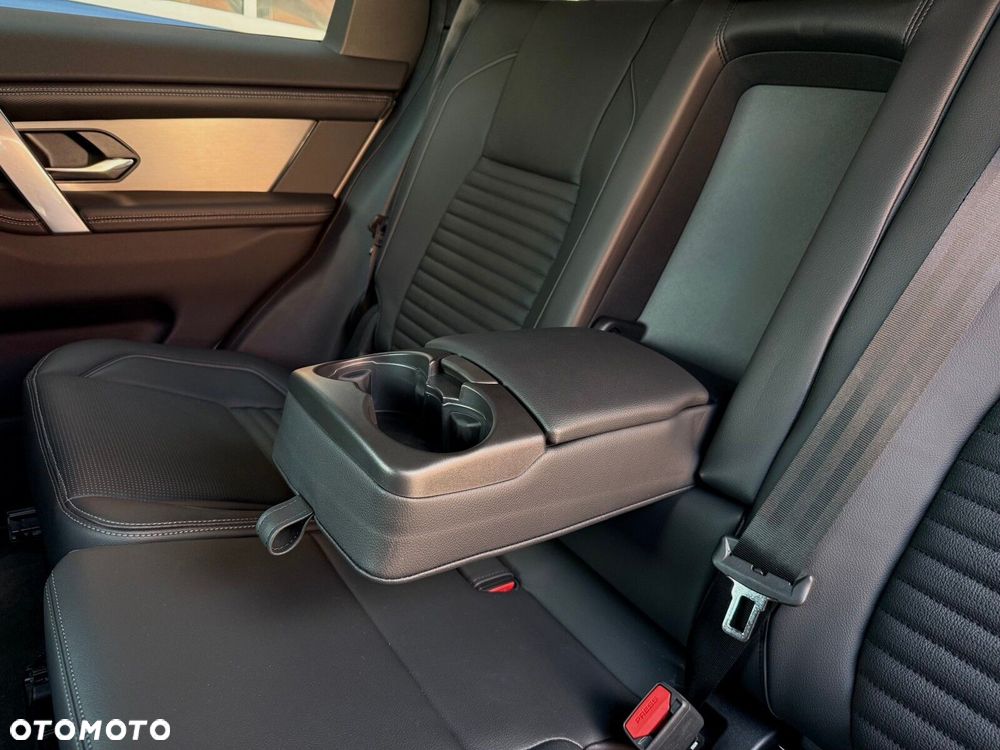 Land Rover Discovery Sport 2.0 D200 mHEV Dynamic SE - 13