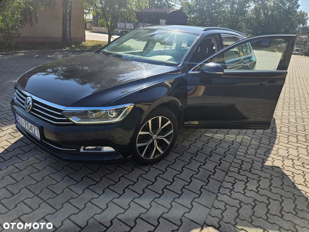 Volkswagen Passat Variant - 1