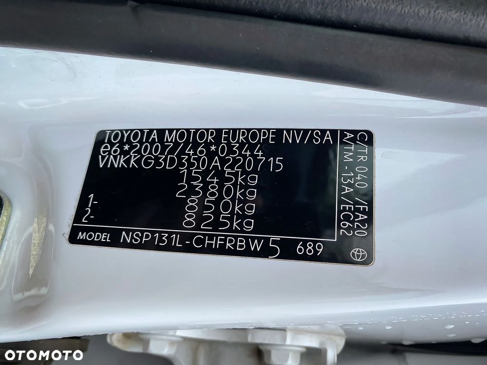 Toyota Yaris 1.5 Active - 9