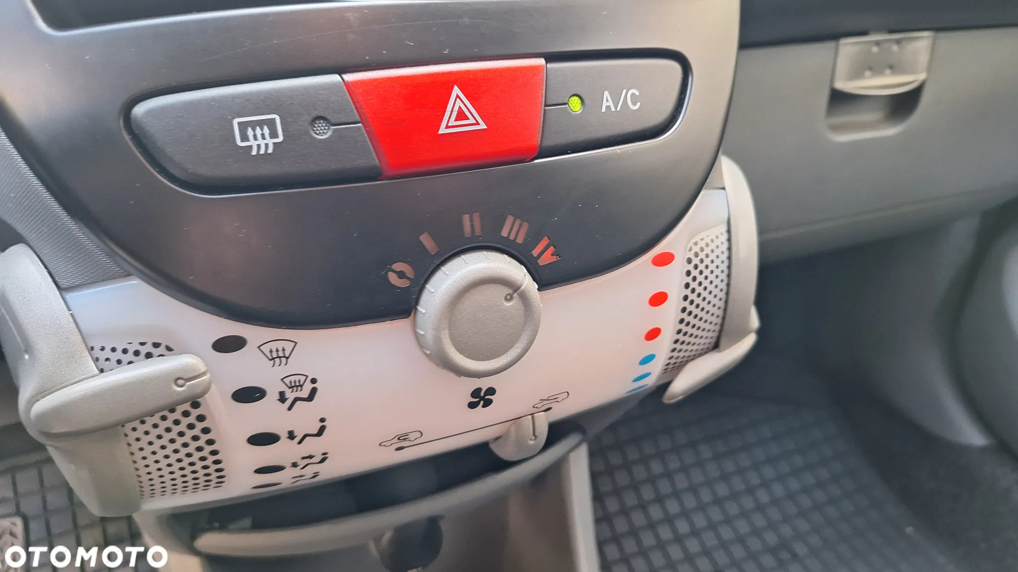 Toyota Aygo 1.0 VVT-i Black - 3