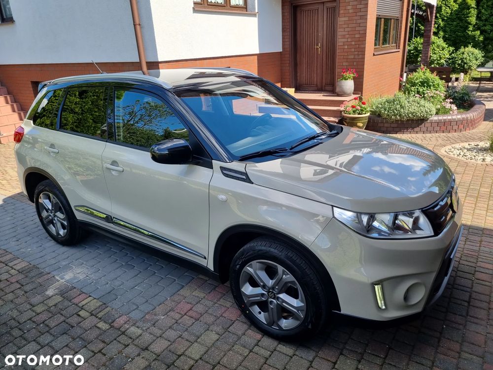 Suzuki Vitara 1.6 (4x4) Allgrip Comfort+ - 14