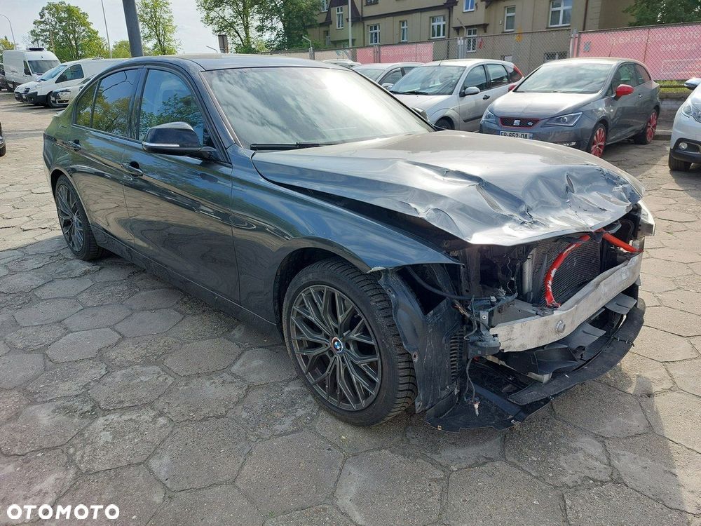 BMW Seria 3 - 1
