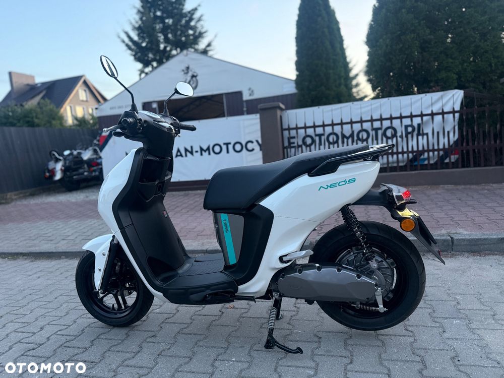 Yamaha Neos - 15