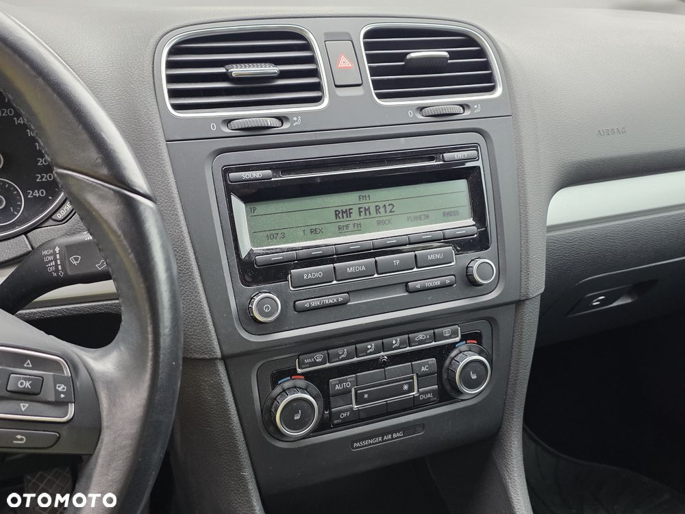 Volkswagen Golf 1.4 TSI Highline - 12