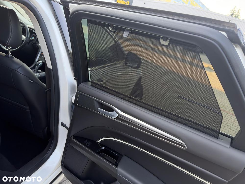 Ford Mondeo 2.0 CVT VIGNALE - 17