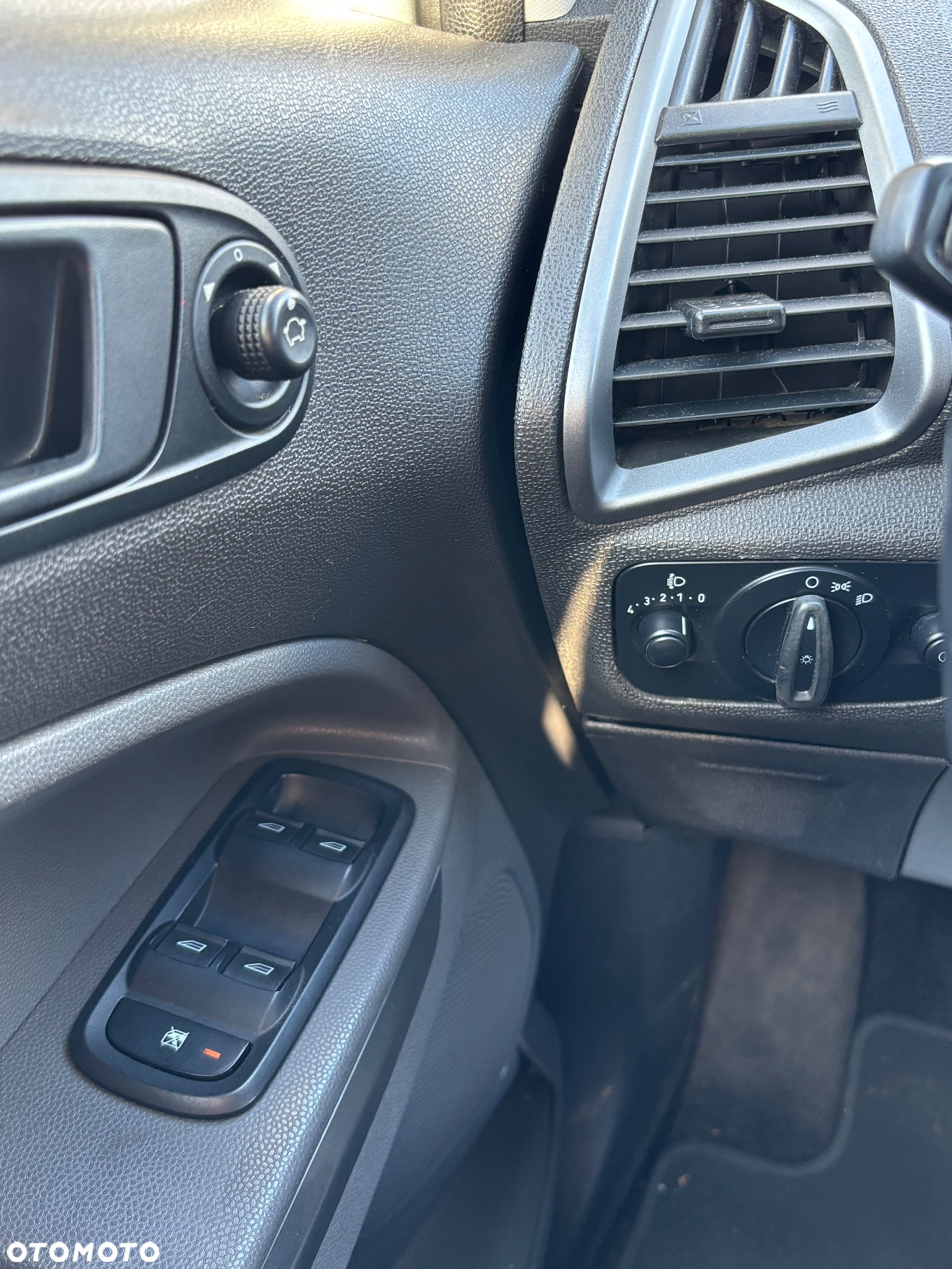 Ford EcoSport 1.5 Ti-VCT - 10