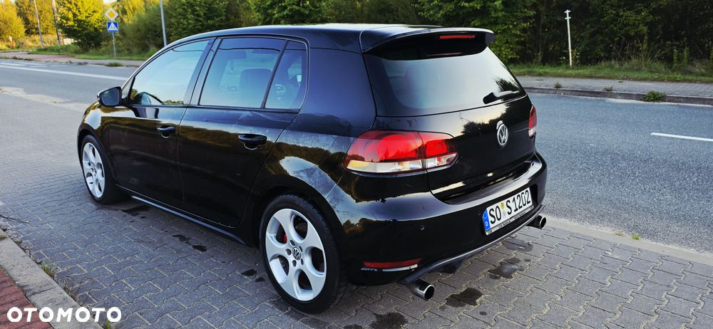 Volkswagen Golf 2.0 GTI adidas - 5