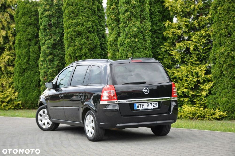 Opel Zafira - 14