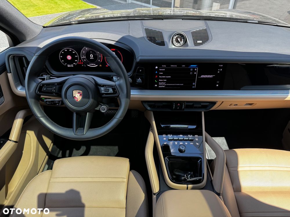 Porsche Cayenne Standard - 12