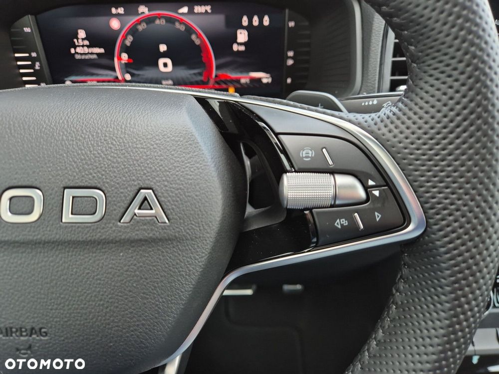 Skoda Karoq 1.5 TSI ACT Sportline DSG - 40