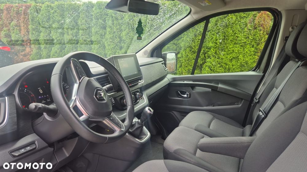 Renault Trafic - 9