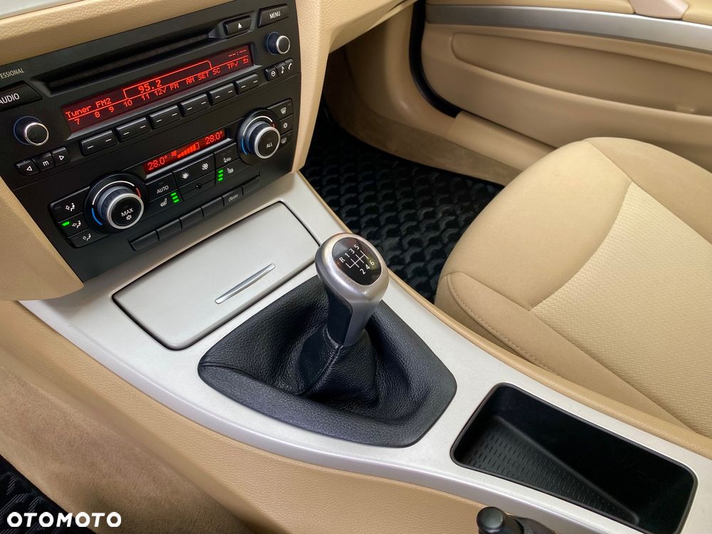 BMW Seria 3 320d - 36