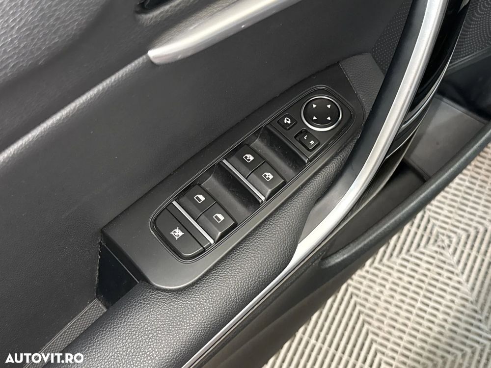 Kia XCeed - 15