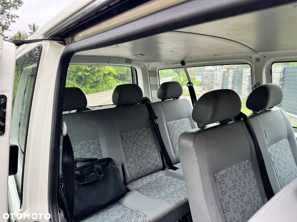 Volkswagen Transporter Standard - 13