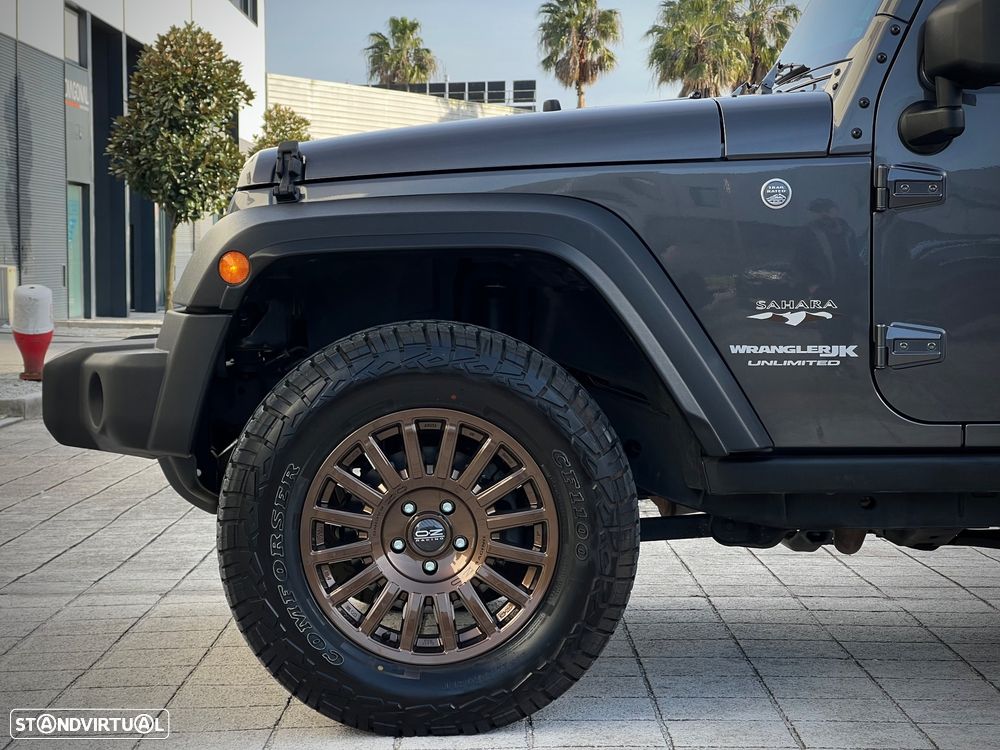 Jeep Wrangler Unlimited 2.8 CRD Sahara AT - 10