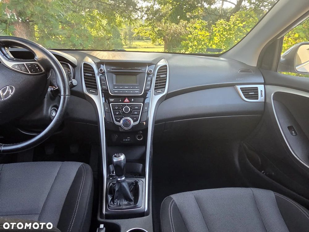 Hyundai i30 1.6 CRDi Comfort - 14