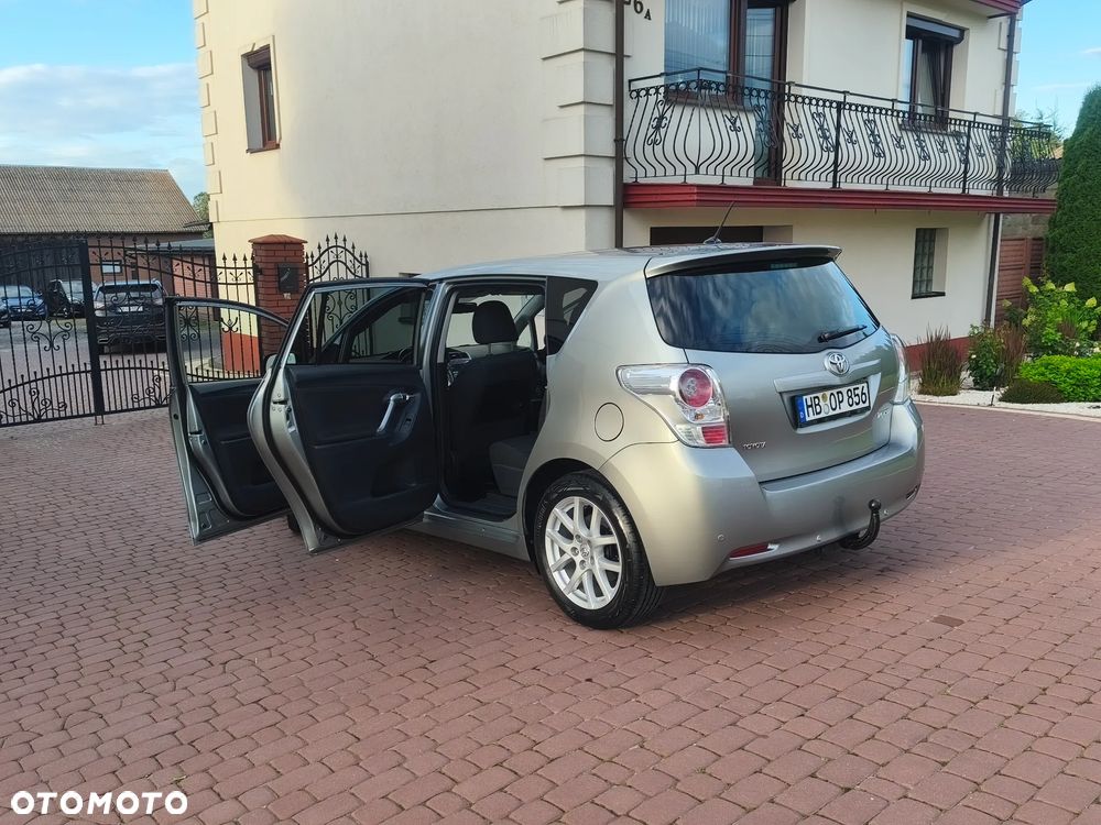 Toyota Verso 1.8 Sol plus NAVI - 20