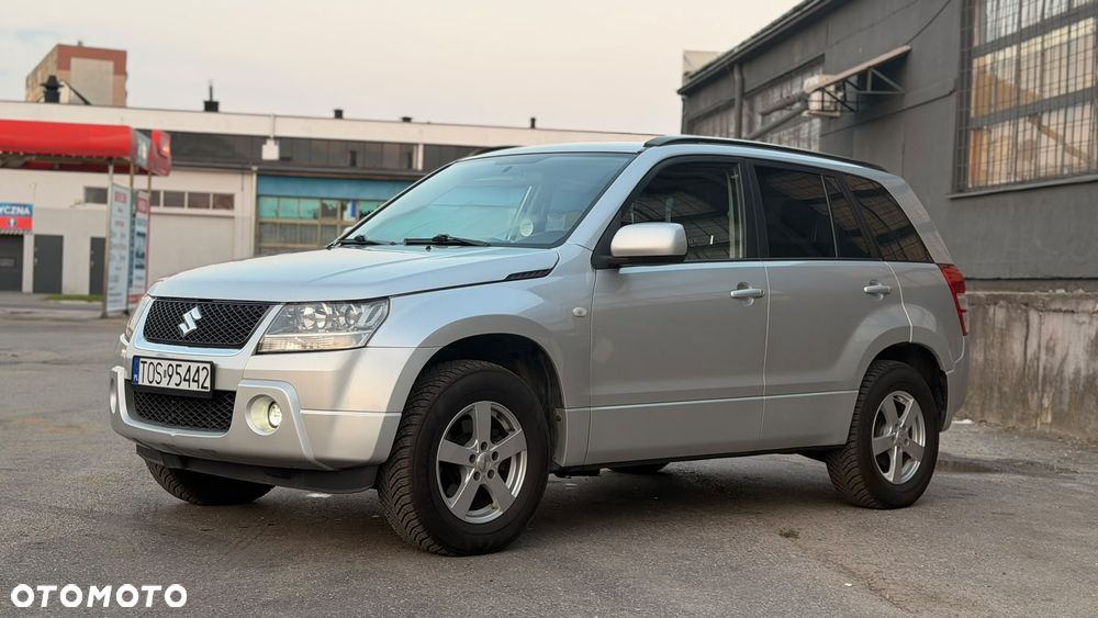 Suzuki Grand Vitara - 14