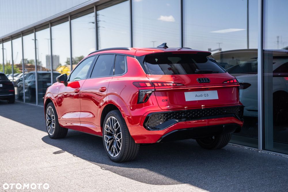 Audi Q3 TFSI mHEV 110 kW S tronic - 4