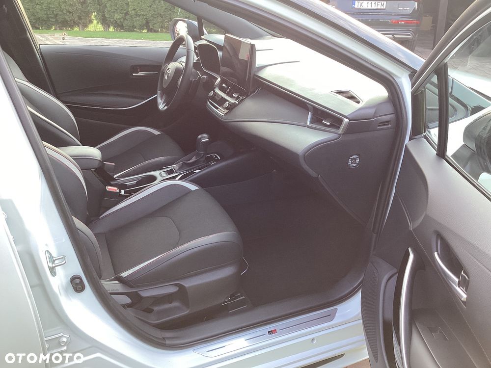 Toyota Corolla 2.0 Hybrid GR Sport - 20