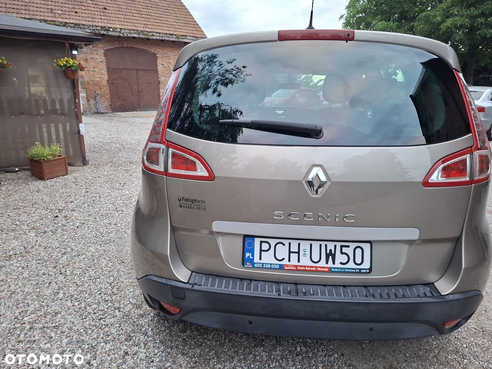 Renault Scenic 2.0 16V Emotion - 7