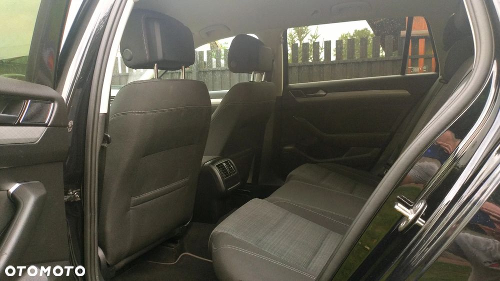 Volkswagen Passat 1.5 TSI EVO Business DSG - 19