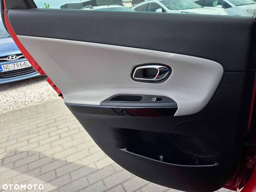 Kia Ceed 1.6 CRDi 136 ISG Platinum Edition - 24