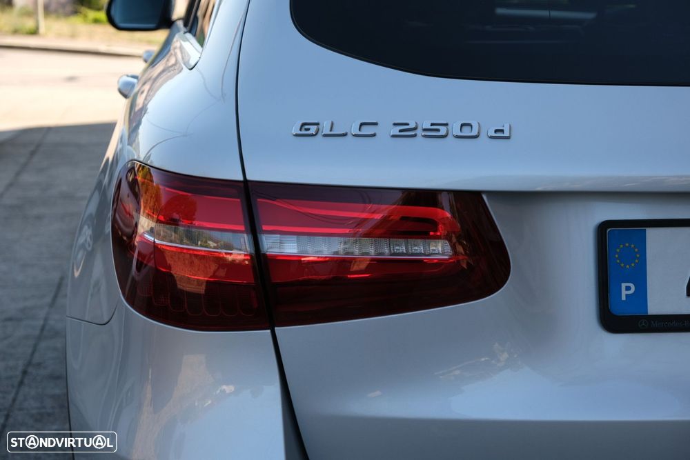 Mercedes-Benz GLC 250 d AMG Line 4-Matic - 35