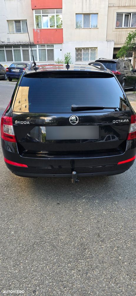 SKODA Octavia 2015 — imagine 3