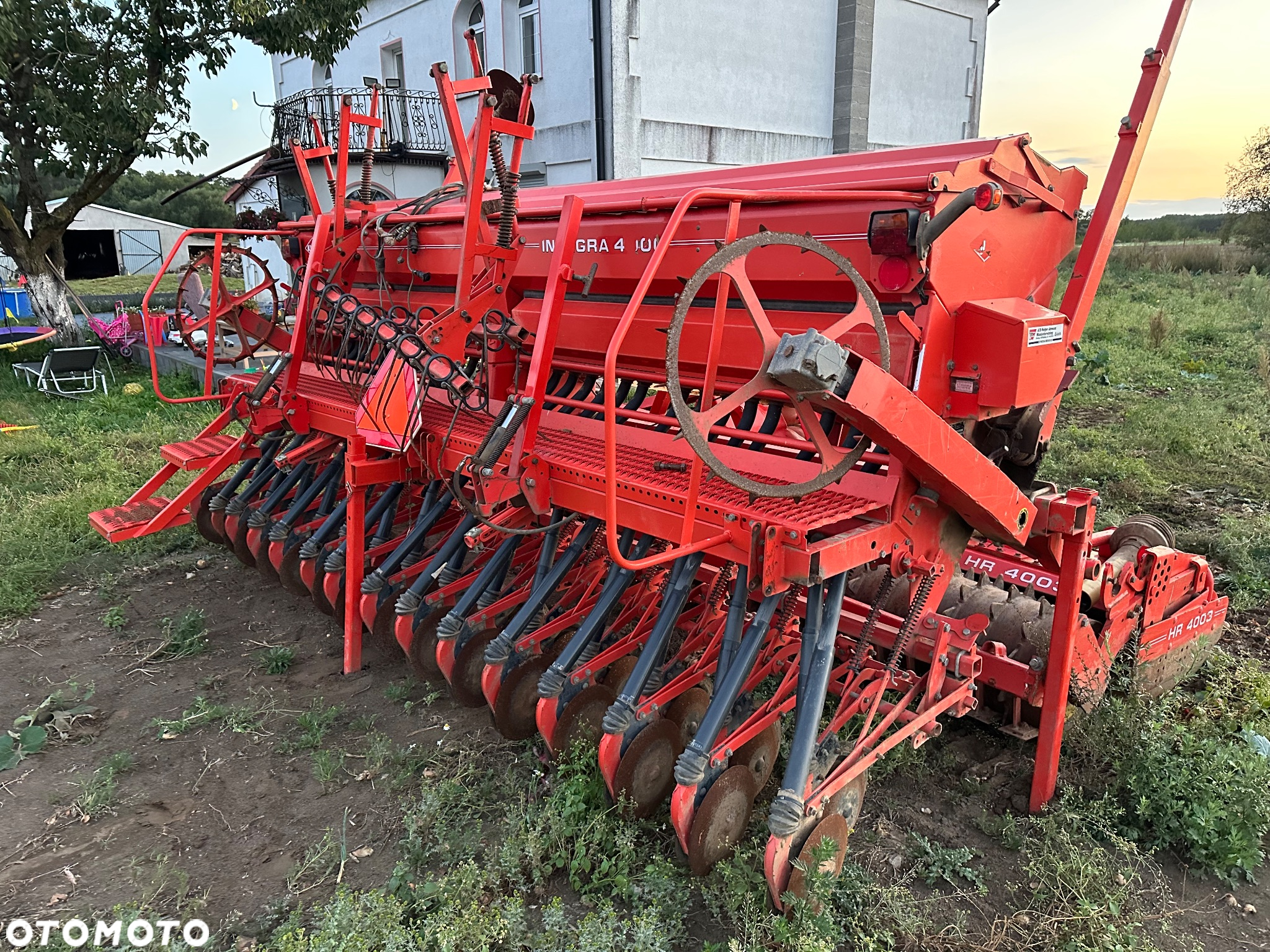 Kuhn Agregat uprawowo siewny siewnik Kuhn integra 400 wirówka hr 4003 - 4