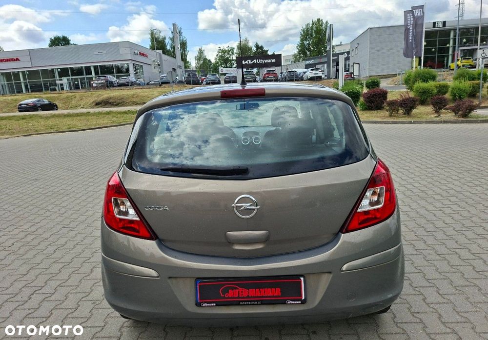 Opel Corsa - 9