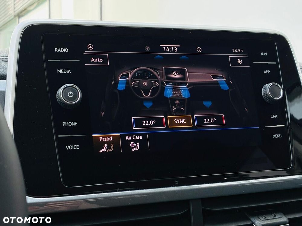 Volkswagen T-Roc - 16