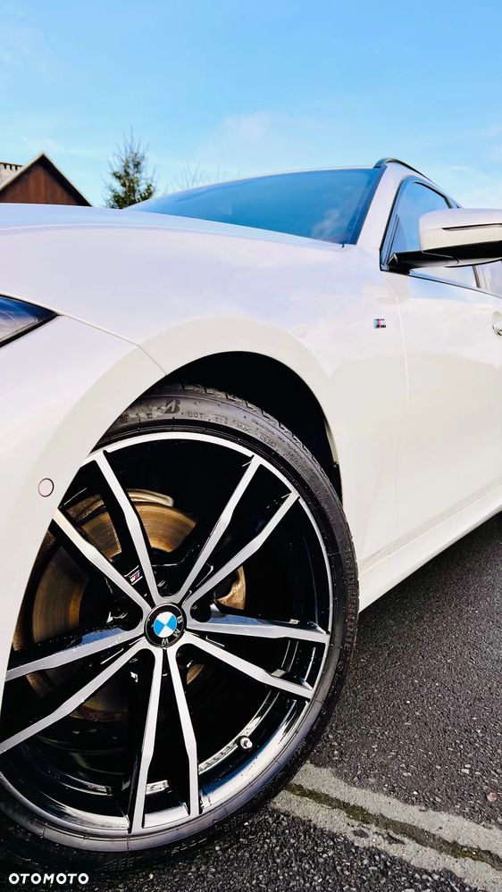 BMW Seria 3 320d xDrive M Sport sport - 16