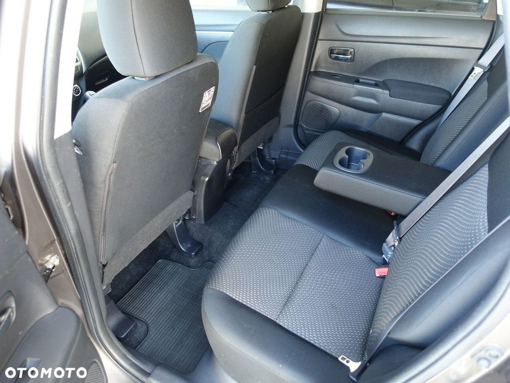 Mitsubishi ASX 1.6 2WD Edition - 16