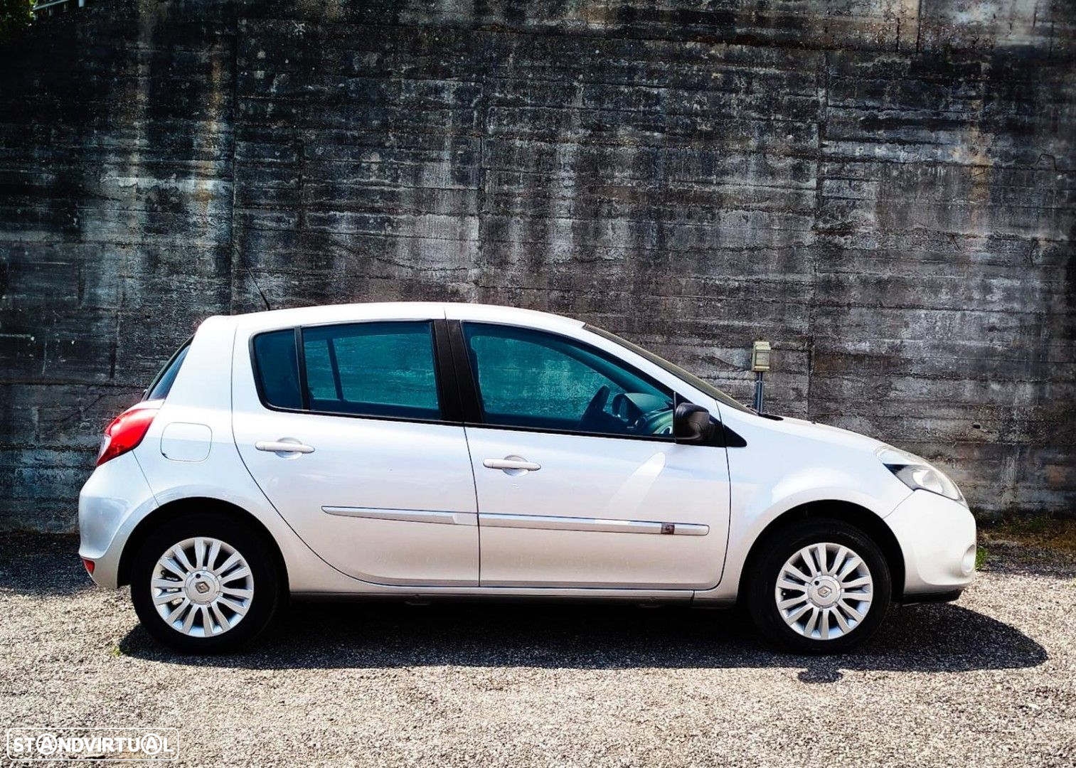 Renault Clio 1.2 16V Dynamique - 10
